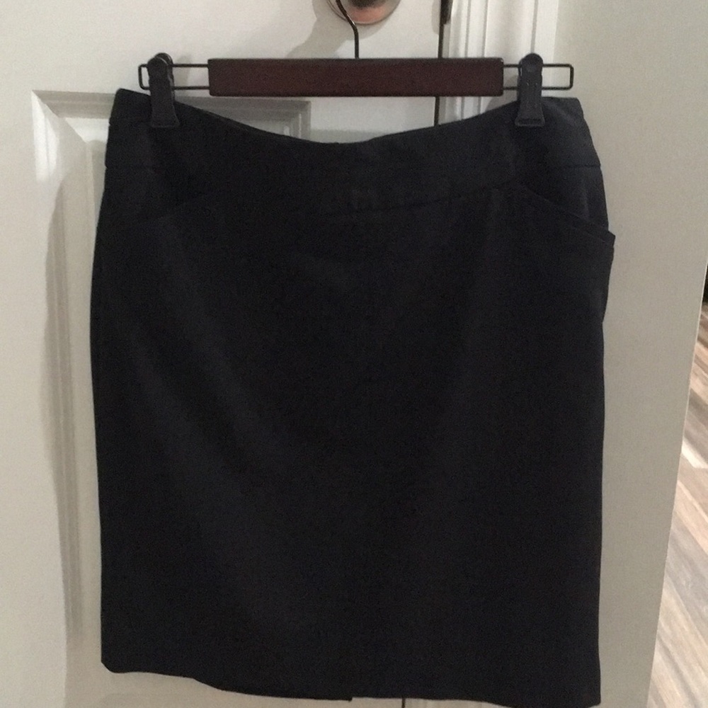 Black worthington skirt